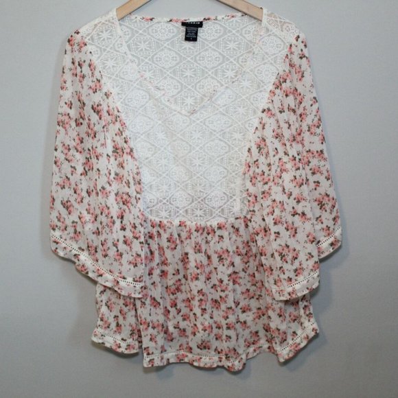 Torrid Floral Lace Chiffon Blouse Ivory H10946 - Picture 9 of 10
